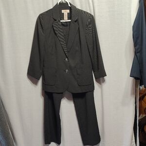 Elegant Black Striped Suit Set